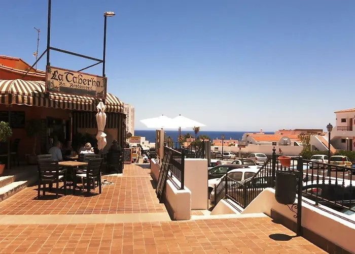 Large On Golf Course Apartment San Miguel de Abona